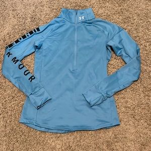 Blue Under-armor workout pullover.
